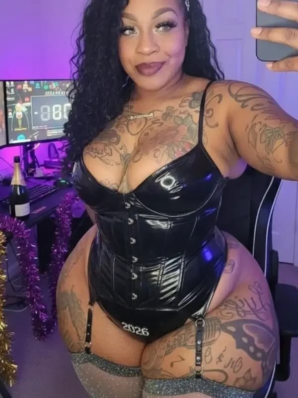 deliciousdmvbaddie 2