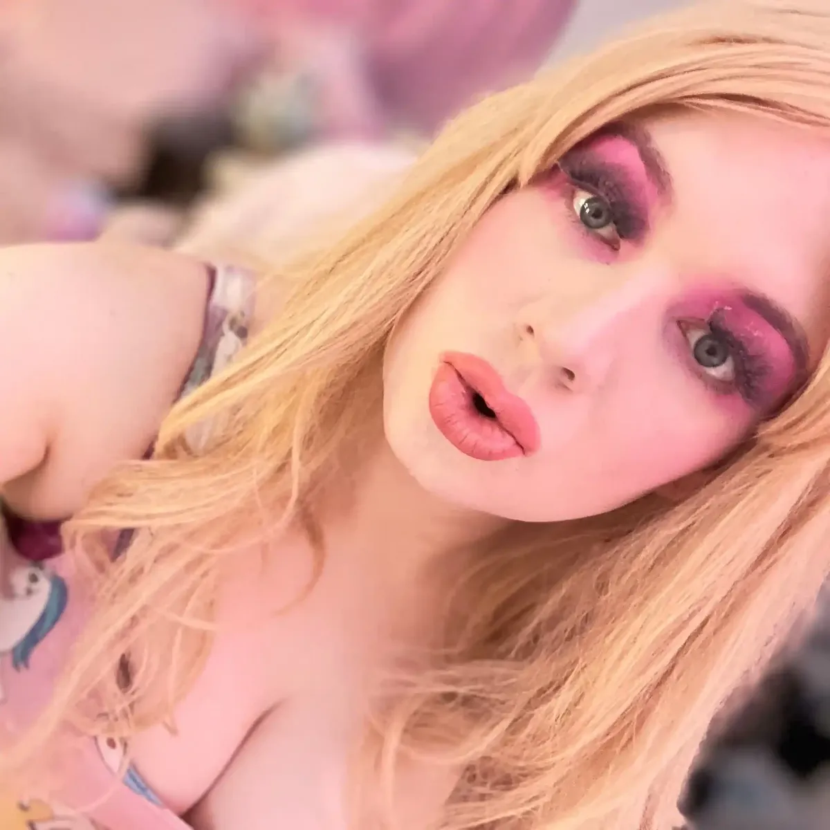 adelinafoxx shemale phone sex