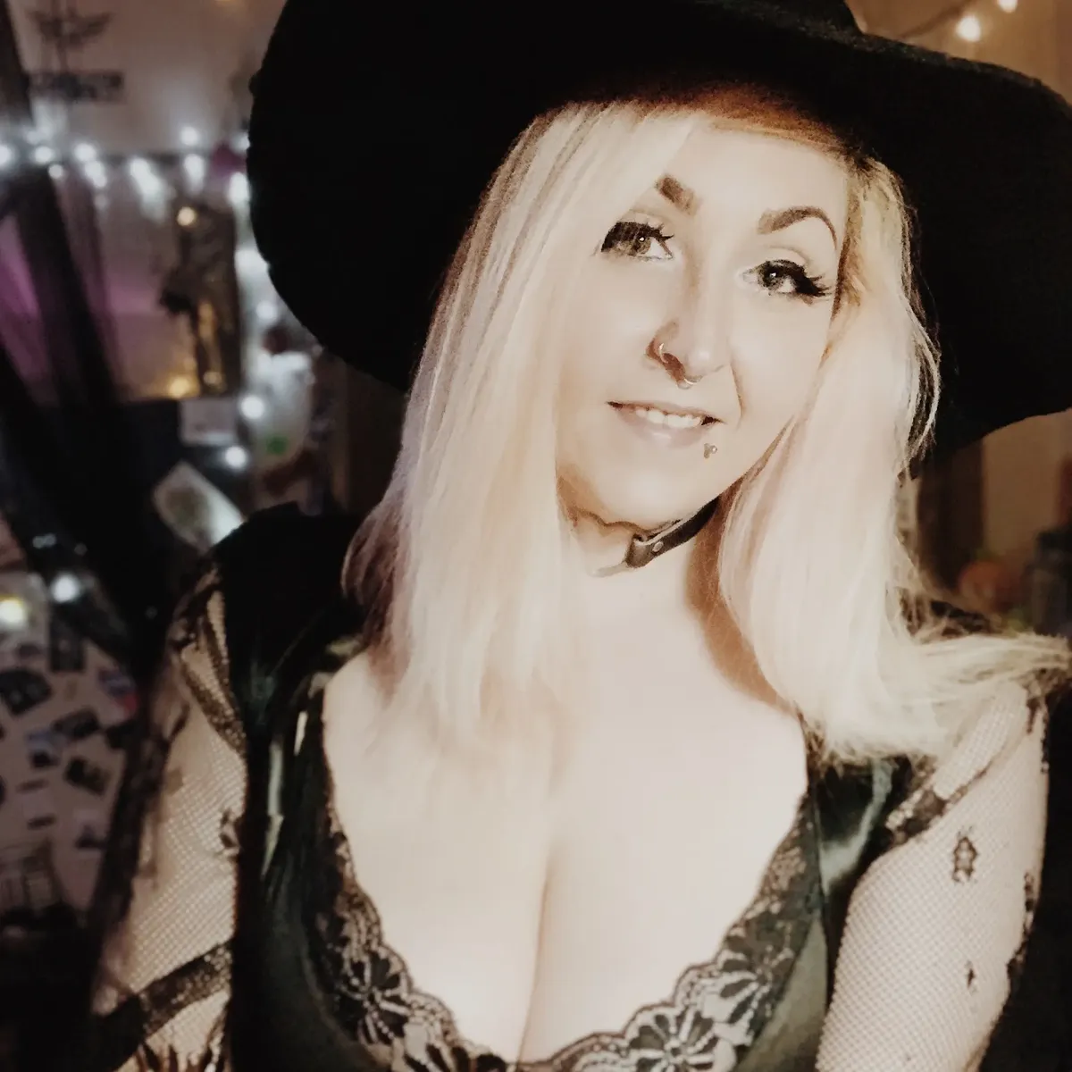 cheekyslag bbw phone sex