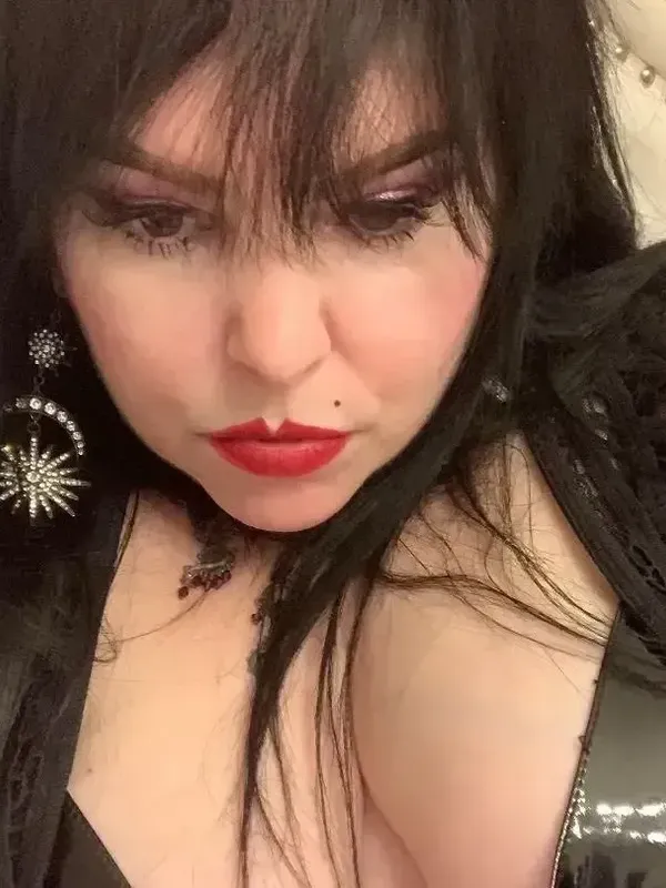 darkmistressmadeli furry 3