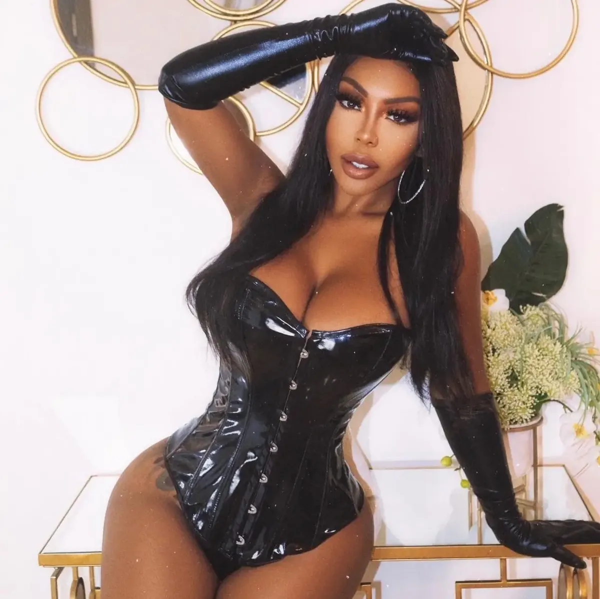 erikayvonnerose