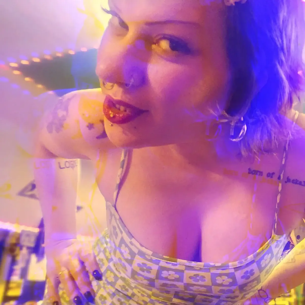 fonda dix giantess