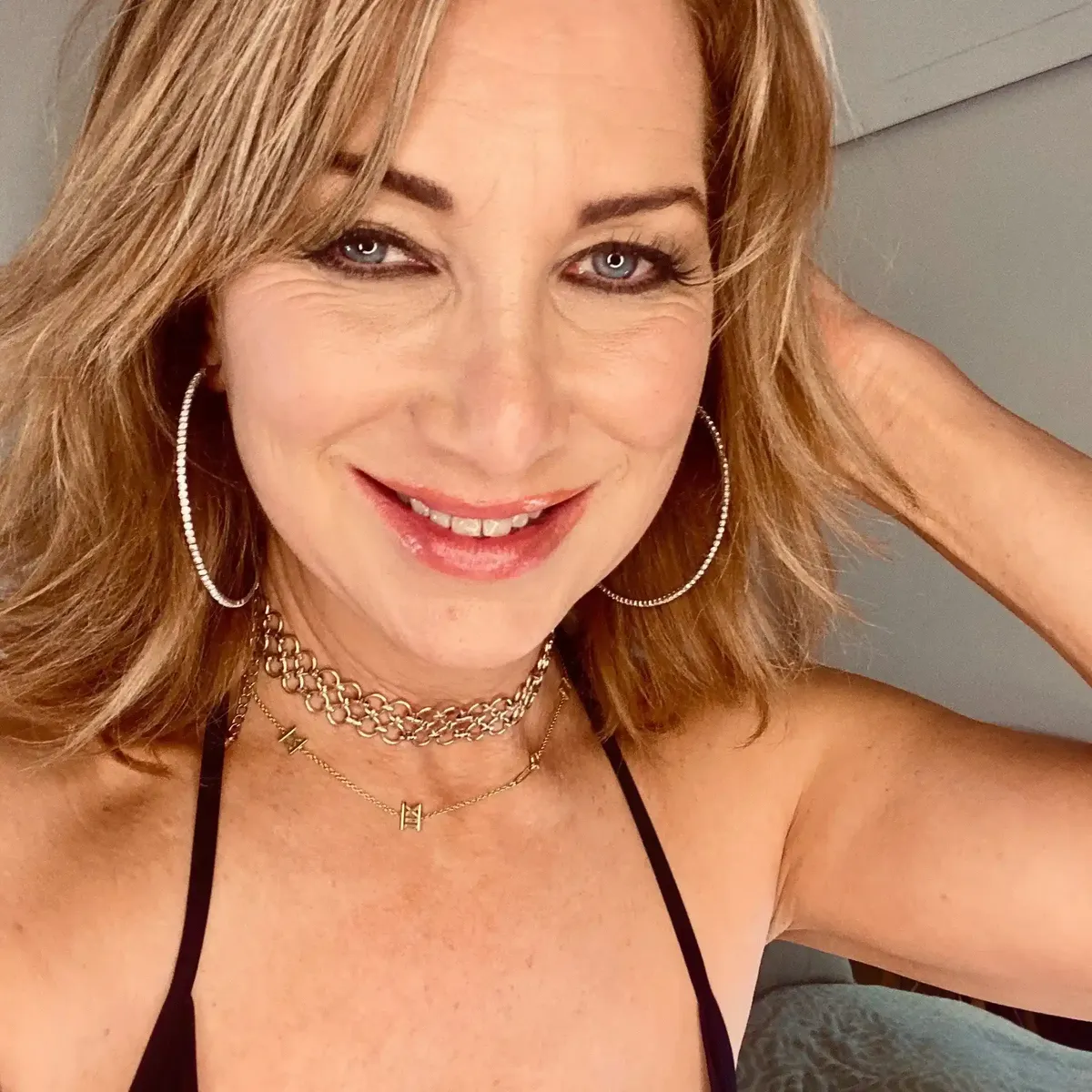 januaryfurstxxx mature girl phone line