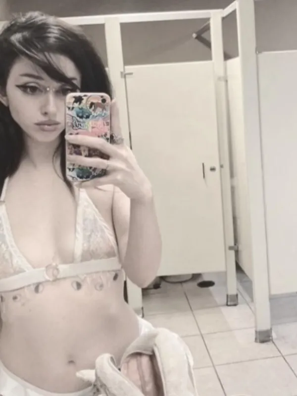 lilfairythot profile hardcore phone sex