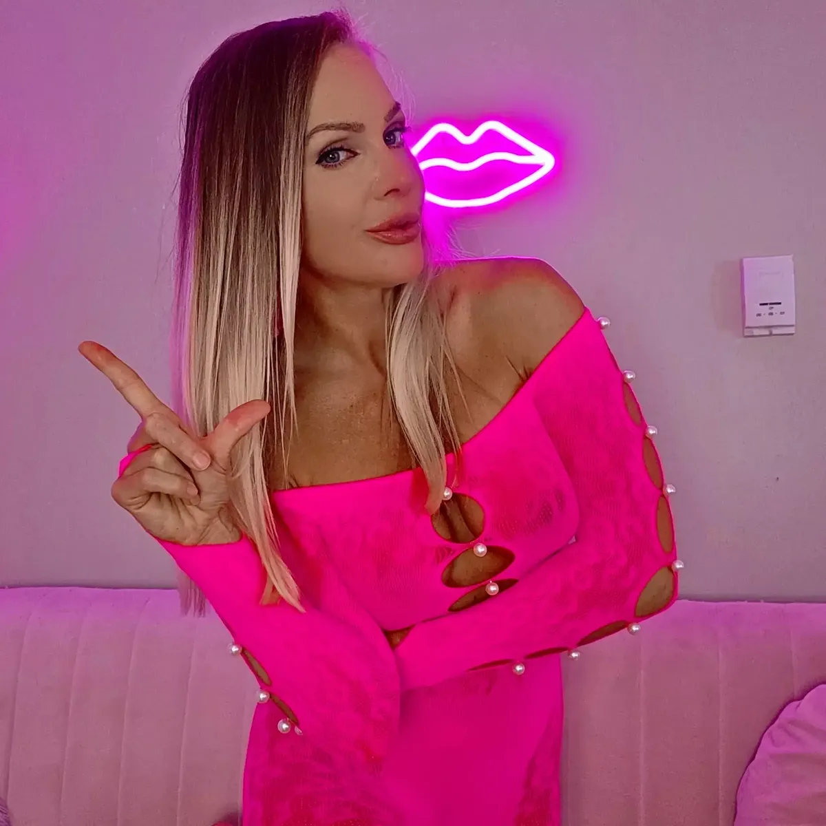 missmadisonstone loser foot fetish phone sex