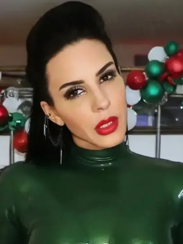 mistresseustacia profile green latex fetish phone line
