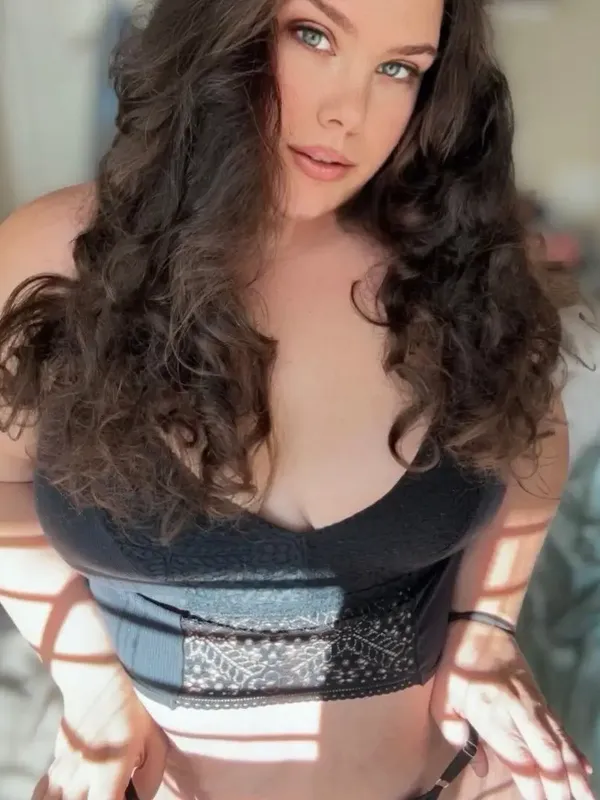 talise sage femdom page