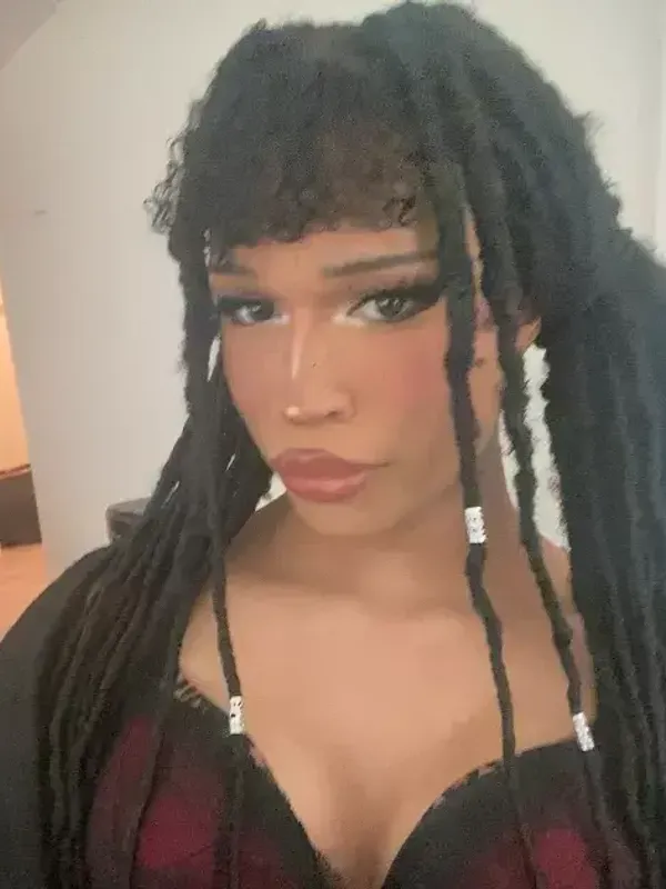 tsfindomjynx trans feet fetish phone sex